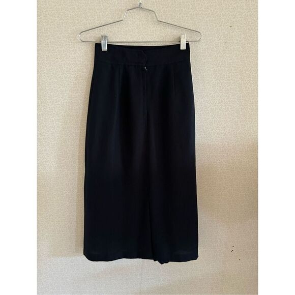 Vintage knee length skirt - Picture 4 of 8